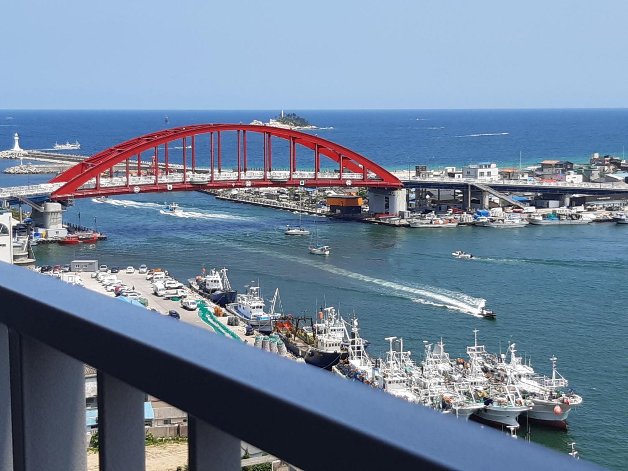 Sunrise Hotel Junior Suite Room11F Sea- View Sokcho Værelse billede